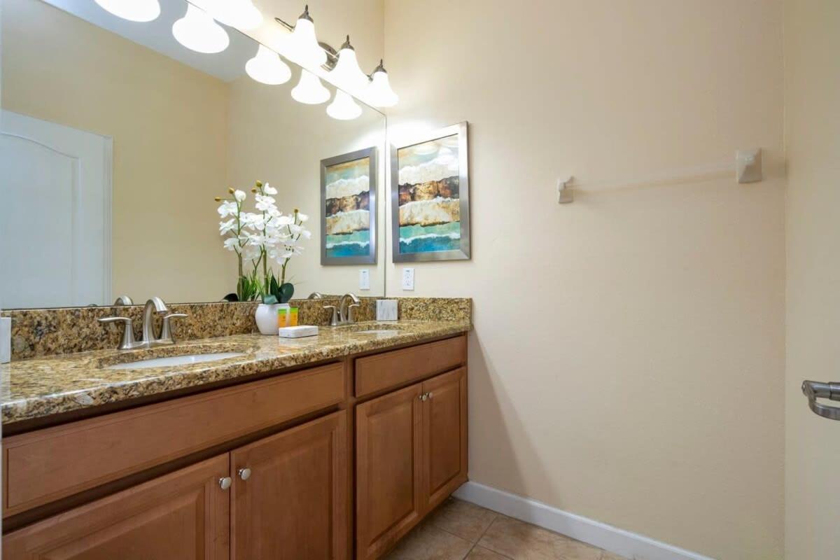 Five Bedrooms Townhome With Pool 4849 Kissimmee Εξωτερικό φωτογραφία
